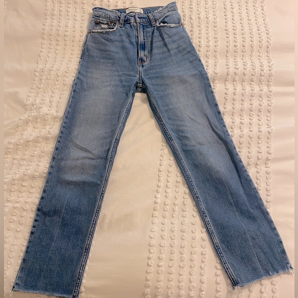 Abercrombie Ankle Straight Ultra High Rise